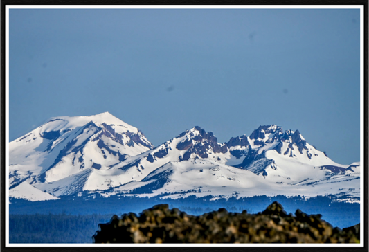 Main image Cascades - Sisters