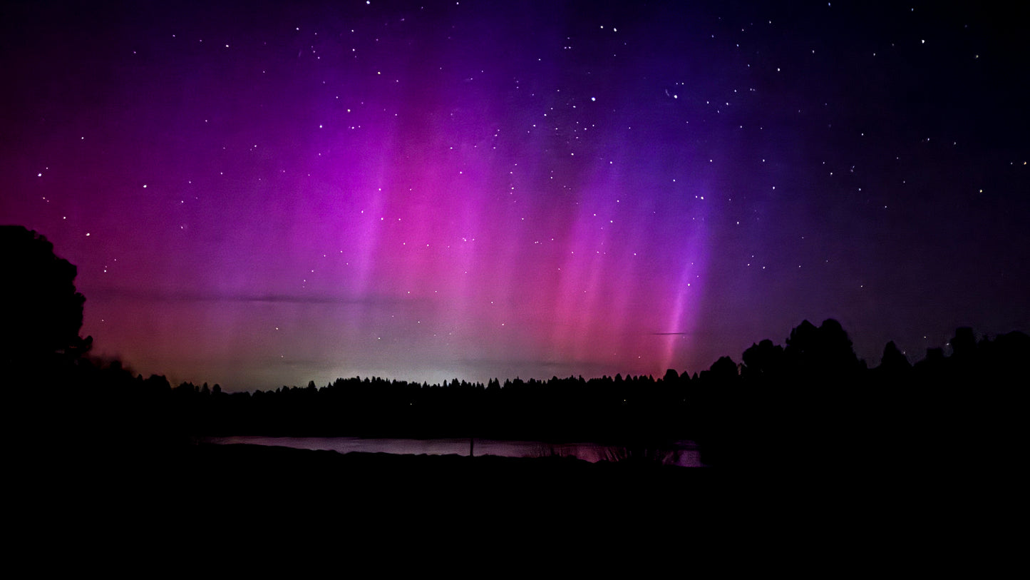 Sunriver Northern Lights - Oregon Scenic Photo - 5x7 Blank Folded Card
